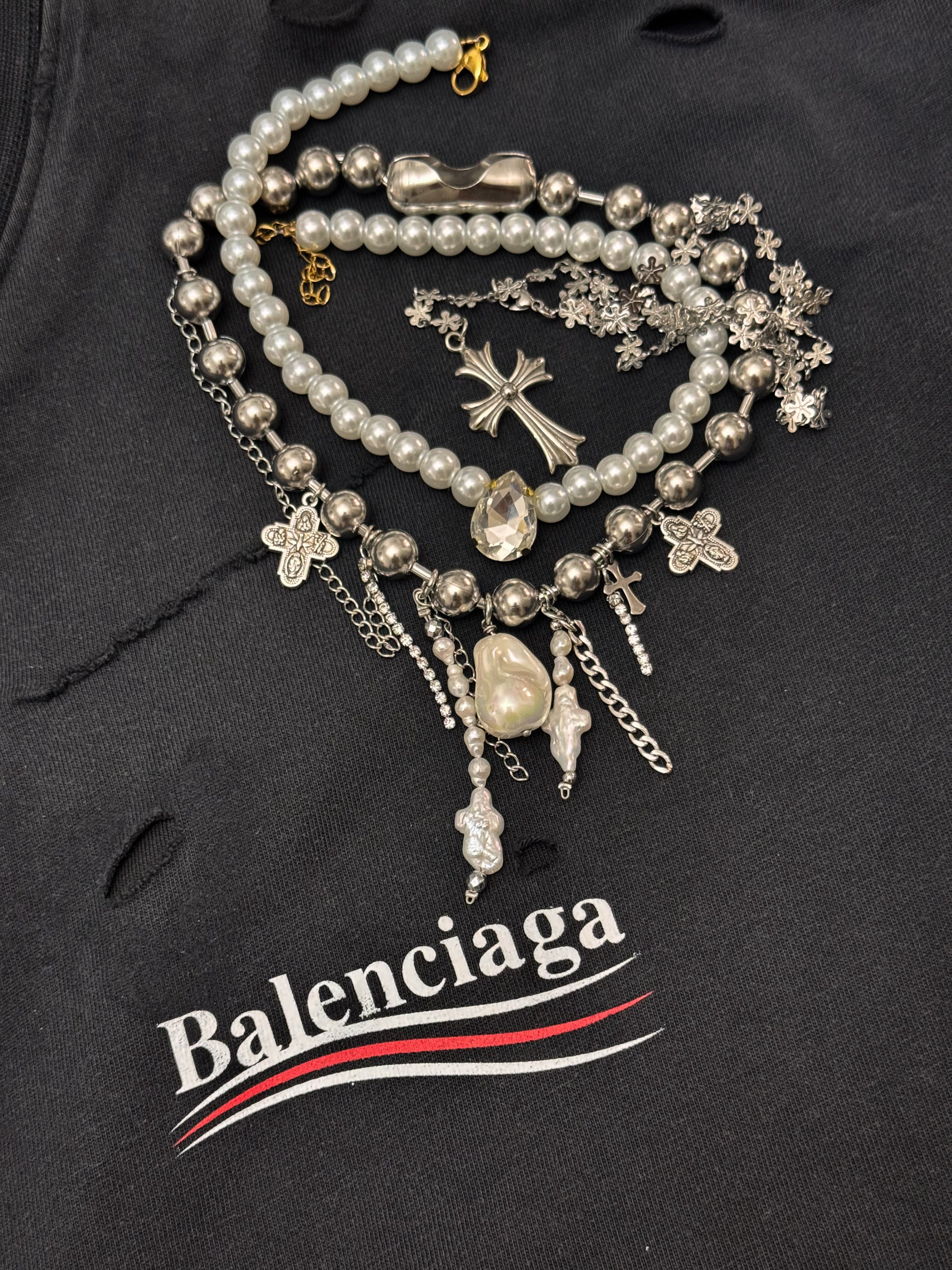 Collana DIVINE CHAOS