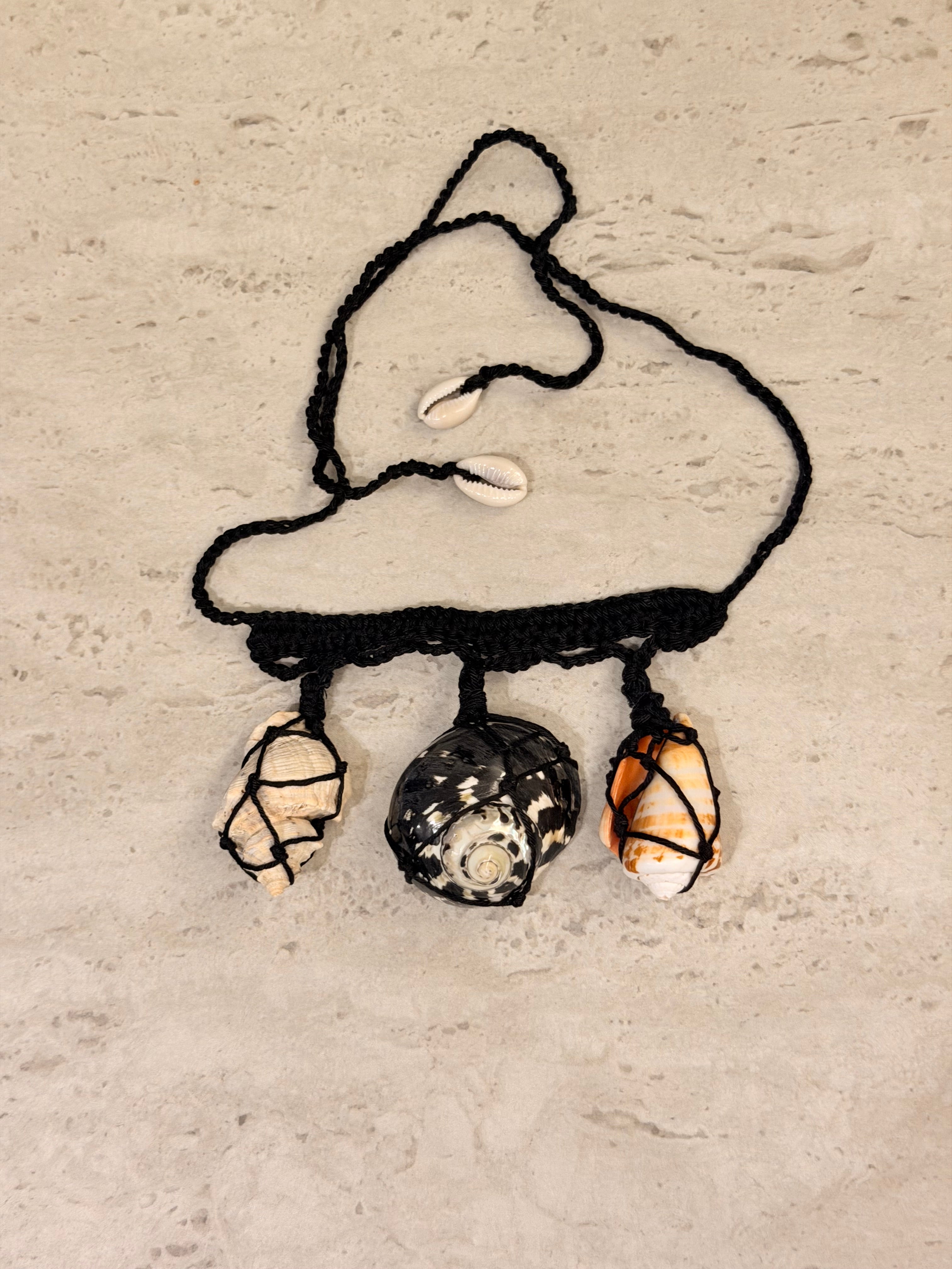 Collana NOIR ★𝒮𝓉𝓎𝓁𝒾𝓏ℯ 𝓈𝓉𝓊𝒹𝒾ℴ